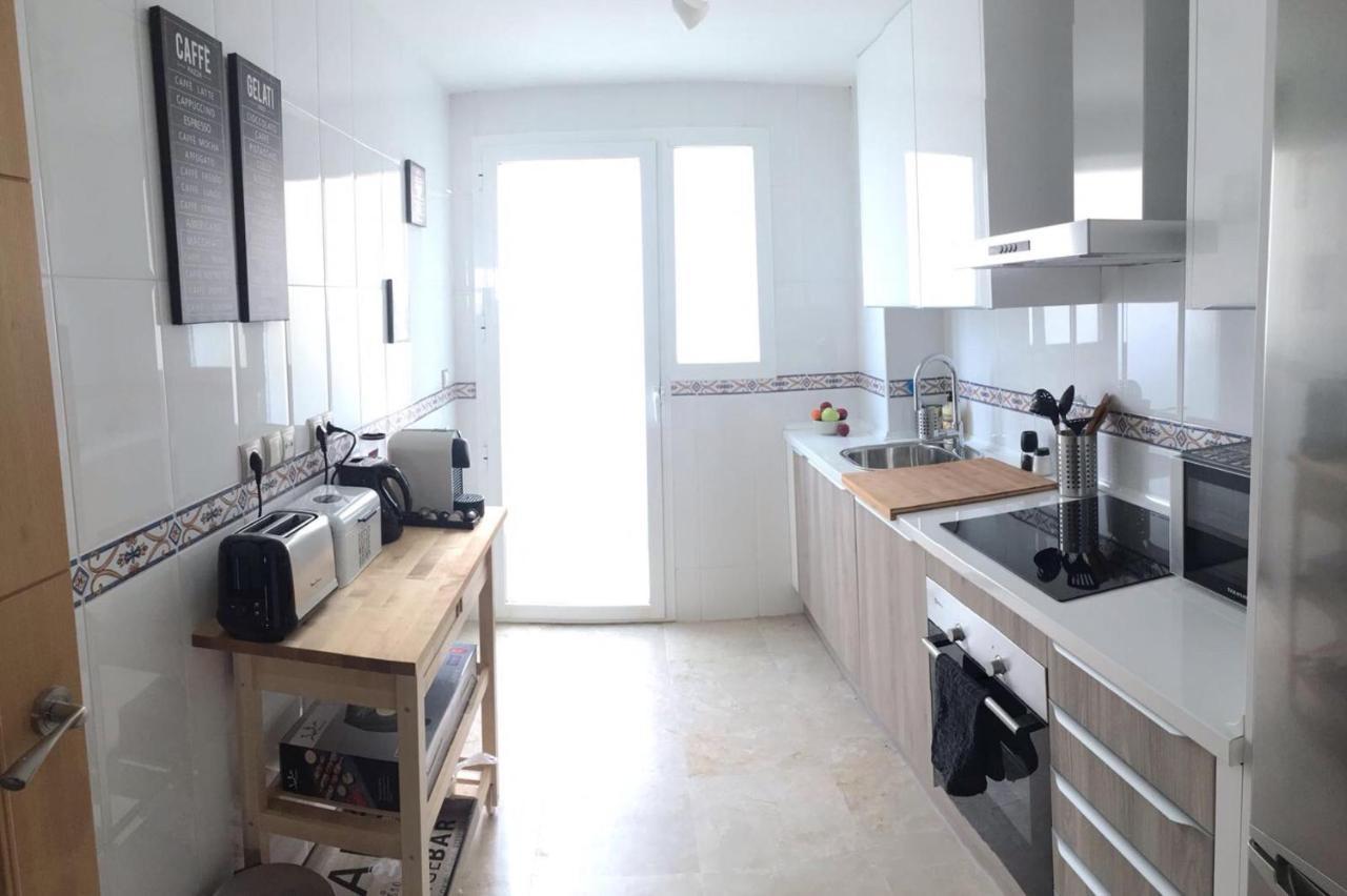 2201-Lovely 2 Bedrooms With Terrace And Pool Manilva Zewnętrze zdjęcie